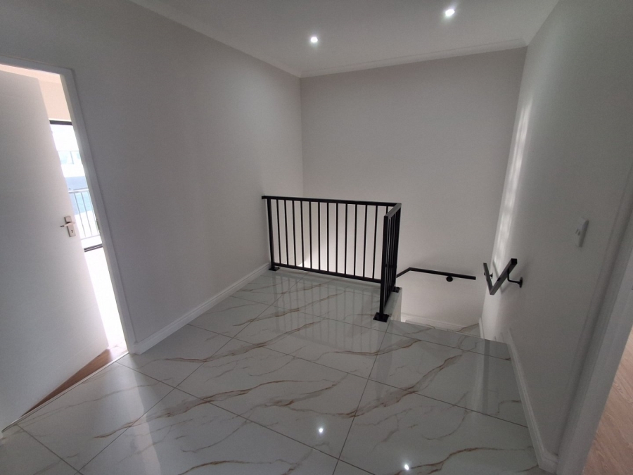 3 Bedroom Property for Sale in Sandown Western Cape
